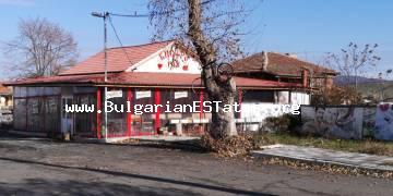 Geschäft in Bulgarien !!! Kaufen Sie ein einstöckiges Haus mit Dokumenten für die Funktion als Restaurant nur 13 km von der Stadt Burgas und dem Meer entfernt !