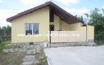 Günstige Immobilie in Bulgarien zum Verkauf - einstöckiges Haus nach Renovierung im Dorf Trastikovo, nur 15 km von Bourgas entfernt !